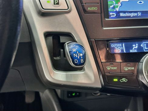 Used 2014 Toyota Prius V Five FWD image 25