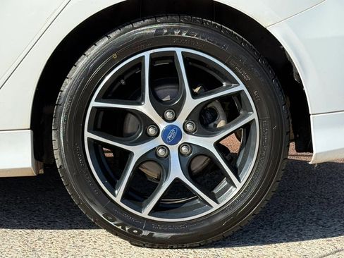 Used 2015 Ford Focus SE w/ SE Sport Package FWD image 26