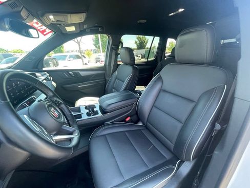 Used 2025 Buick Enclave Preferred FWD image 20