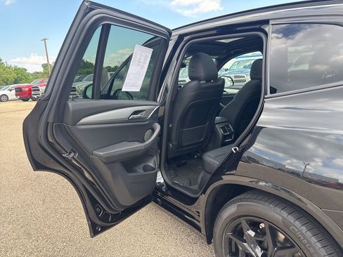 Used 2024 BMW X3 xDrive30i w/ M Sport Package AWD/4WD image 19