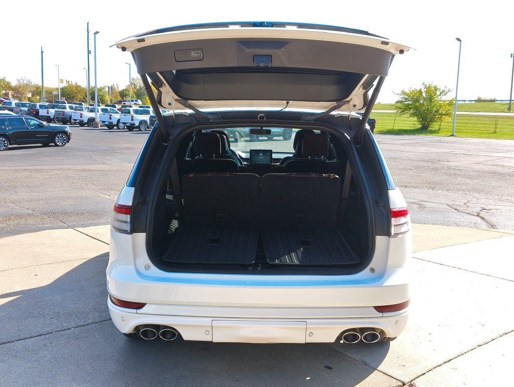 Used 2021 Lincoln Aviator Reserve AWD/4WD image 56