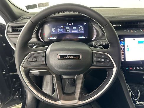 New 2026 Jeep Grand Cherokee Limited AWD/4WD image 24