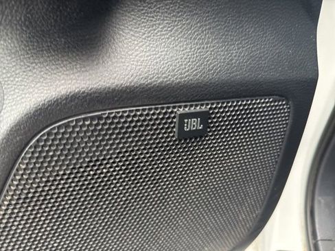 Used 2020 Toyota Tacoma TRD Off-Road w/ TRD Premium Off Road Package image 12