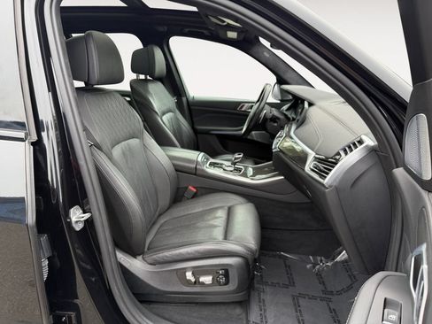 Used 2022 BMW X5 M50i w/ Executive Package AWD/4WD image 24