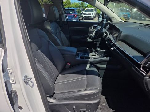 Used 2025 Kia Sorento X-Line EX AWD/4WD image 28