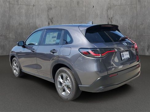 New 2027 Honda HR-V LX image 4