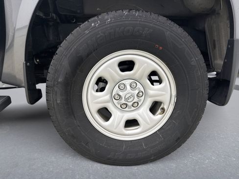 Used 2023 Nissan Frontier S w/ Technology Package image 20