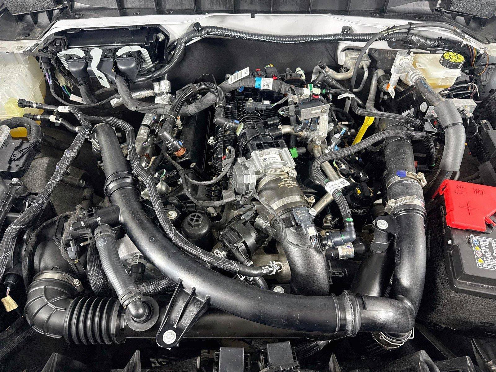 Used 2025 Ford Bronco Badlands AWD/4WD image 40