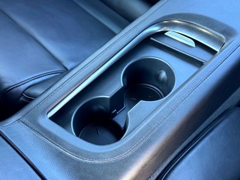 Used 2014 Cadillac ELR w/ Luxury Package image 26