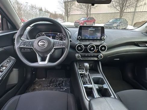 Used 2024 Nissan Sentra SV image 8