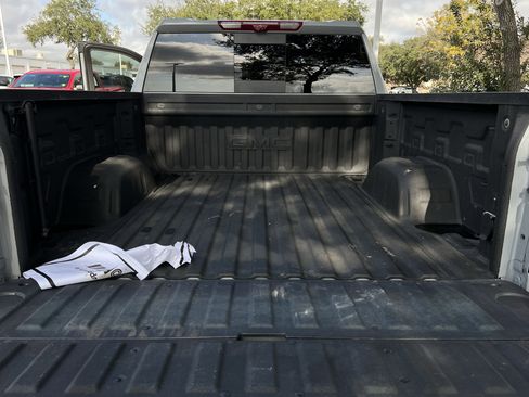 Used 2024 GMC Sierra 1500 Denali Ultimate image 29