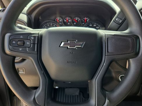 Used 2024 Chevrolet Silverado 1500 Custom Trail Boss AWD/4WD image 21