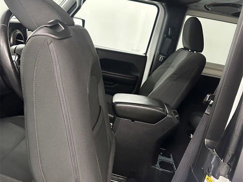 Used 2018 Jeep Wrangler Sport w/ Quick Order Package 24S image 24