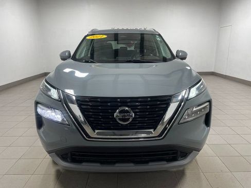Used 2021 Nissan Rogue SV AWD/4WD image 2
