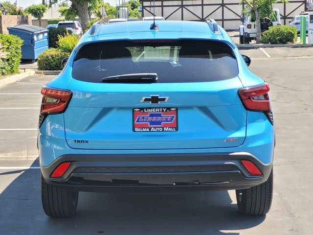 Used 2025 Chevrolet Trax RS w/ Driver Confidence Package FWD image 6