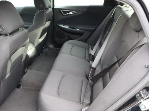 Used 2024 Chevrolet Malibu LS FWD image 31