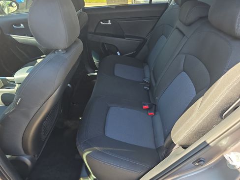 Used 2014 Kia Sportage LX FWD image 16