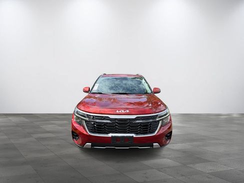 Used 2025 Kia Seltos S FWD image 2
