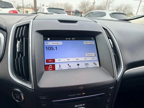 Used 2018 Ford Edge Titanium w/ Technology Package image 9