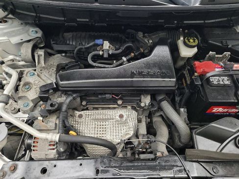 Used 2017 Nissan Rogue S AWD/4WD image 30