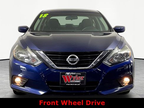 Used 2018 Nissan Altima 2.5 SR FWD image 2