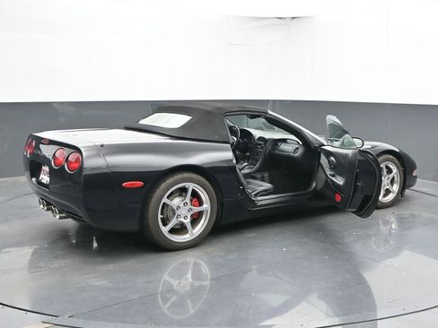 Used 2003 Chevrolet Corvette Convertible w/ Preferred Equipment Group1 image 65