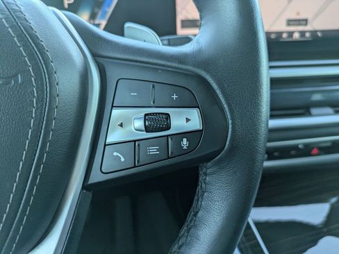 Used 2025 BMW X5 xDrive50e image 29