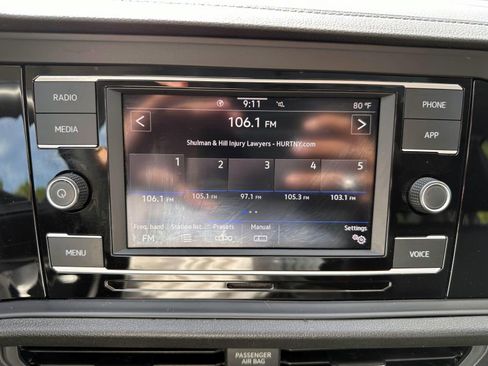 Used 2020 Volkswagen Jetta SE w/ SE Cold Weather Package FWD image 20