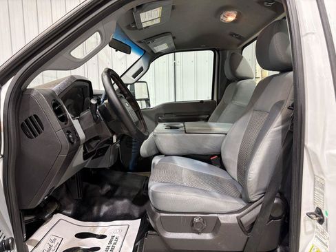 Used 2012 Ford F250 XL RWD image 11