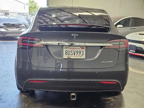 Used 2021 Tesla Model X Long Range AWD/4WD image 3