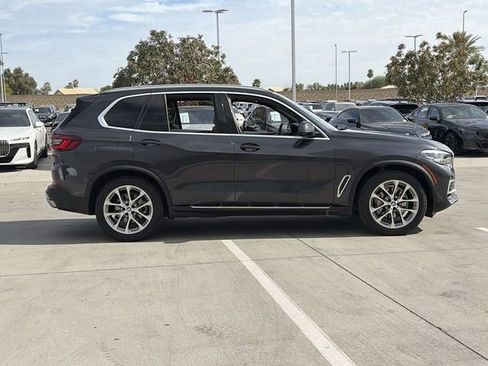 Used 2023 BMW X5 xDrive40i image 5