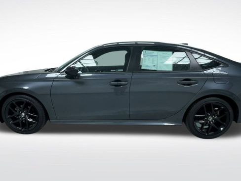 Used 2024 Honda Civic Sport image 7