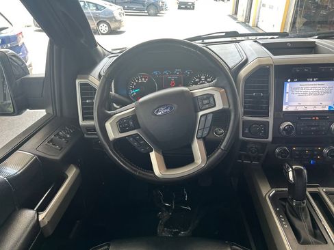 Used 2019 Ford F150 Lariat w/ Equipment Group 502A Luxury AWD/4WD image 16