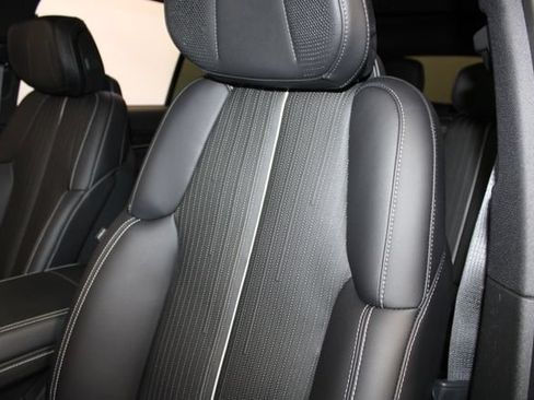 Certified 2026 Cadillac Vistiq Sport w/ LPO, Floor Liner Package AWD/4WD image 10