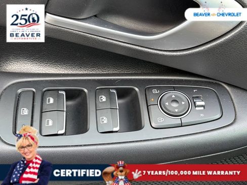 Used 2024 Hyundai Sonata SEL FWD image 30