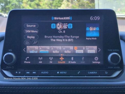 Used 2021 Nissan Rogue SV FWD image 19