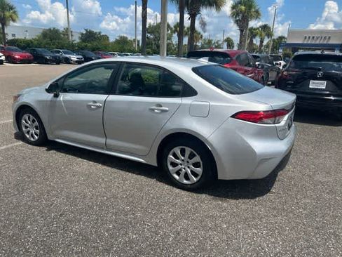 Used 2023 Toyota Corolla LE FWD image 15