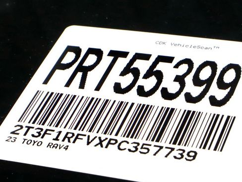 Used 2023 Toyota RAV4 LE AWD/4WD image 35