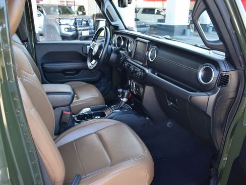 Used 2021 Jeep Wrangler Unlimited Sahara w/ Safety Group image 13