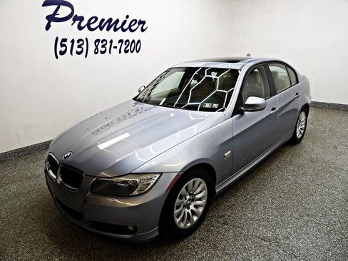 Used 2009 BMW 328i xDrive Sedan image 1