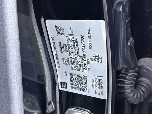 Used 2024 Chevrolet Colorado Z71 w/ Z71 Convenience Package 2 image 35