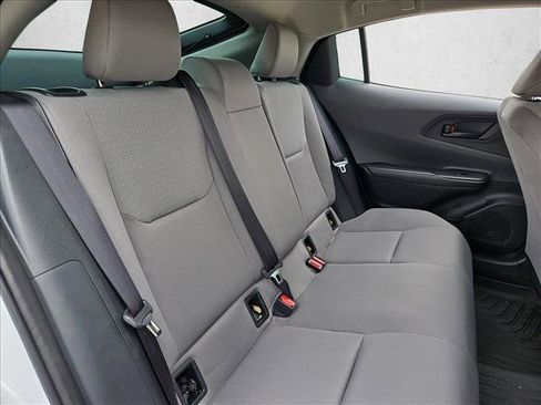 Used 2024 Toyota Prius LE image 18