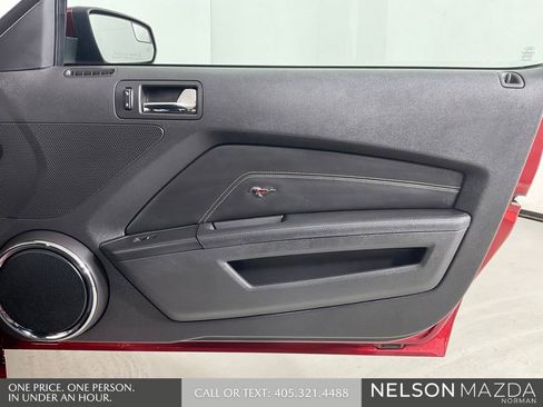 Used 2014 Ford Mustang GT Premium w/ Comfort Package RWD image 17