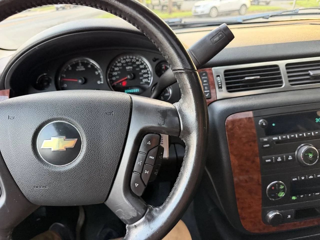 Used 2007 Chevrolet Tahoe LT AWD/4WD image 23