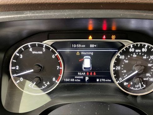 Used 2021 Nissan Rogue SV FWD image 12