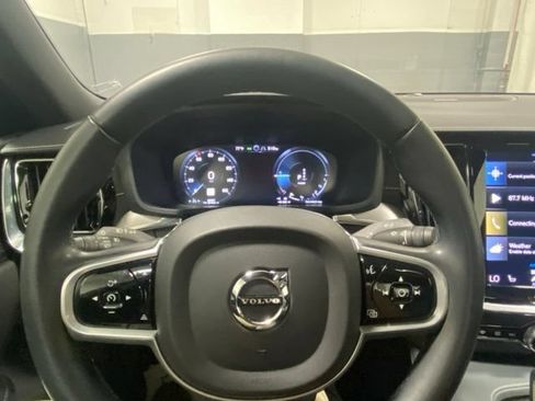 Used 2022 Volvo S60 T8 R-Design AWD/4WD image 15