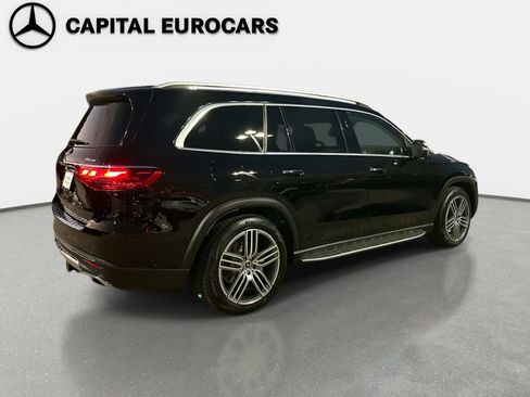 Used 2025 Mercedes-Benz GLS 450 4MATIC image 5