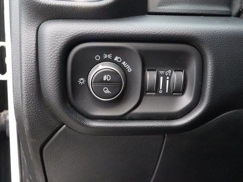 Used 2020 RAM 2500 Laramie AWD/4WD image 18