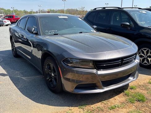 Used 2022 Dodge Charger SXT image 5