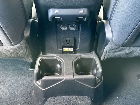 Certified 2022 Jeep Wrangler Unlimited Sahara AWD/4WD image 28